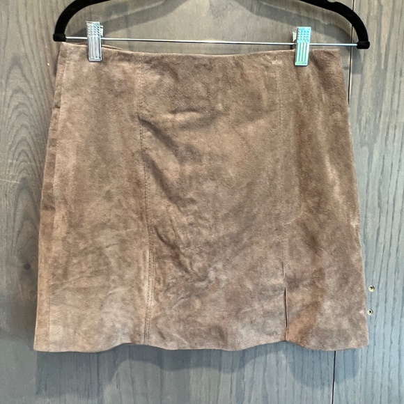 Blank NYC Women's Leather Mini Skirt Size 28 - Picture 2 of 5